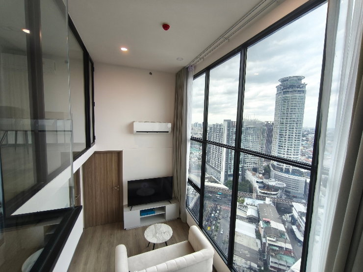 Brand New 1 Bed plus Duplex with private home office & closed kitchen 