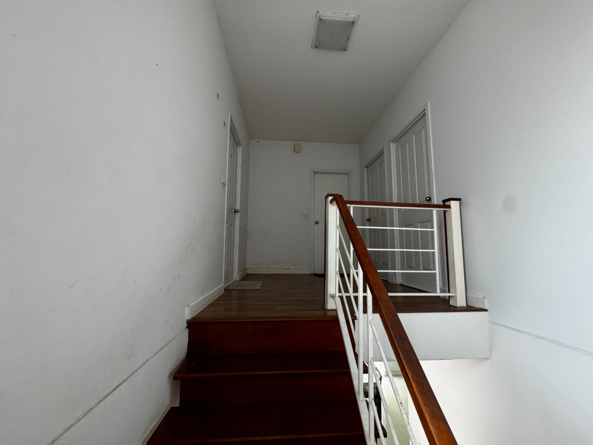 รูป ปล่อยเช่าบ้านเดี่ยว 2 ชั้น ม.บ้านพฤกษานารา บางแสน หนองมน (เลี้ยงสัตว์ได้) - รูปที่ 4/9