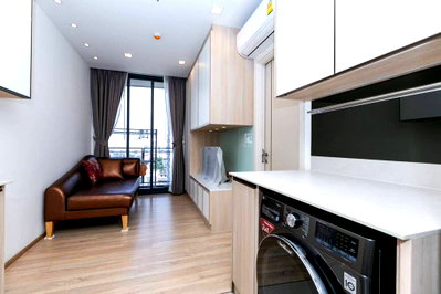 Condos for sale : For Sale !! prime area ! The Line Phahon - Pradipat, 1 bedr, 1 bath, high floor 18++, nice view !! Code C20230208696 furnished, Special Deal!!📣📣