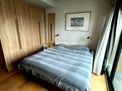 Condos for sale : 🔥MD-25043985 Rare Item! Beautiful Condo, Below Market Price! Noble Revent - Book Now Before It's Gone! 🔥