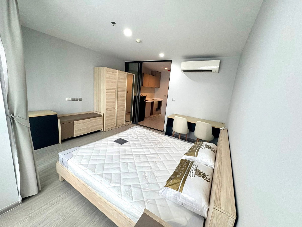 รูป ห้องสวย ราคาพิเศษ ให้เช่า Life ลาดพร้าว เฟอร์นิเจอร์และเครื่องใช้ไฟฟ้าครบ พร้อมเข้าอยู่ - รูปที่ 2/5