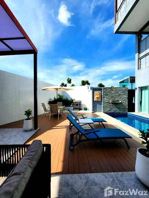 Houses for sale Chao Fah Road Phuket : 4 Bedroom Villa for sale in Chalong, Phuket  6706577