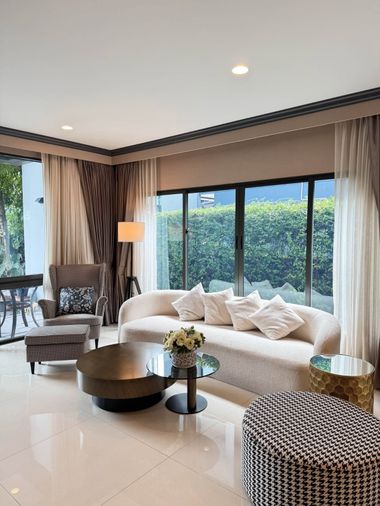 4-bed house for rent, 273 sqm, 82 sq wah, Setthasiri Krungthep kreetha 2