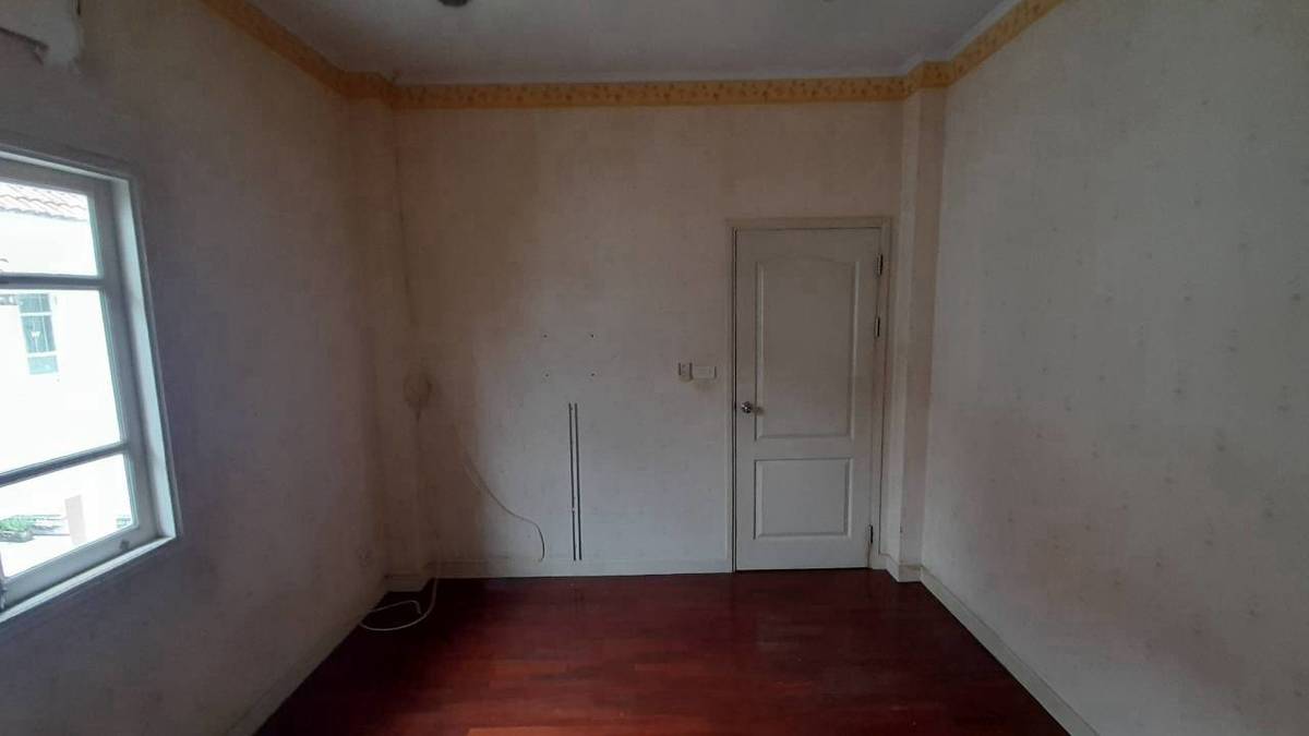 picture HOME 54 Sq.w. Min Buri Bangkok for 5.2M - 4/14