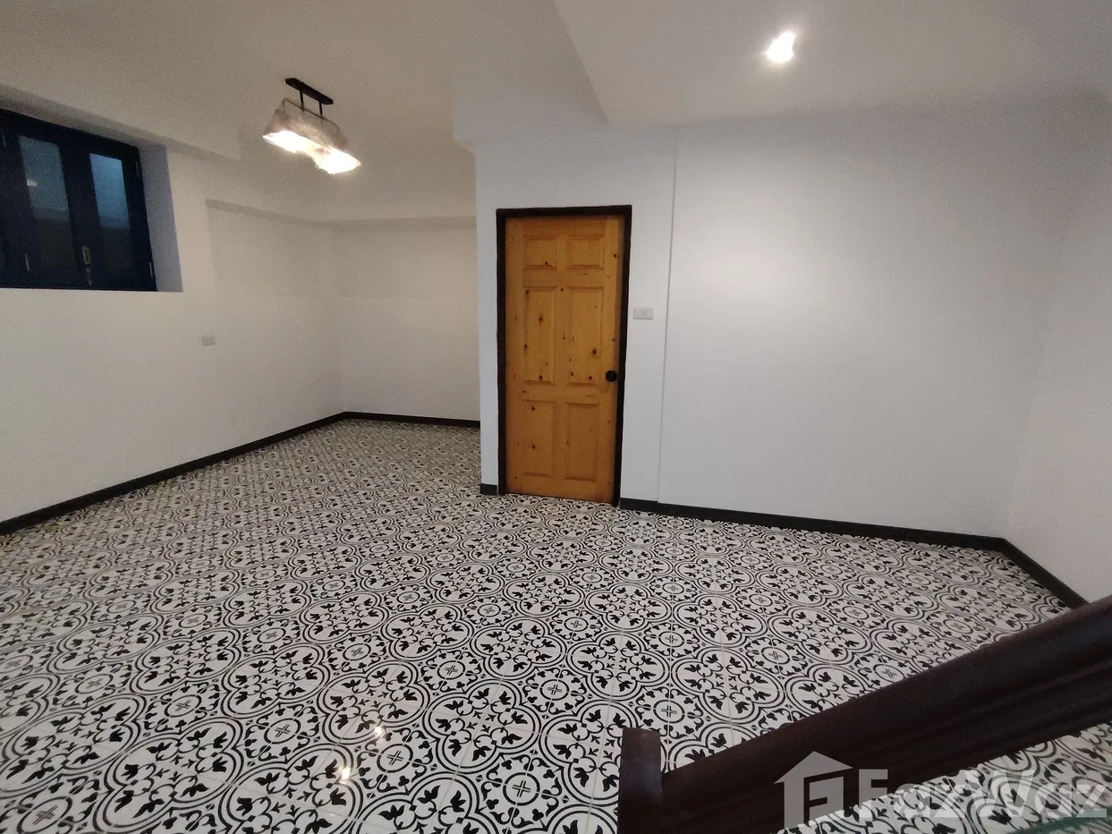 รูป ขาย ทาวน์เฮ้าส์ 5 ห้องนอน ใน หนองแก, ประจวบคีรีขันธ์ 6707034 - รูปที่ 36/41