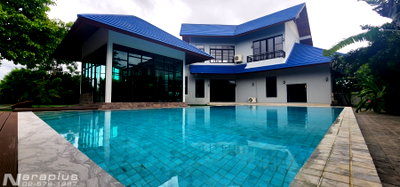 บ้านเดี่ยว เขตประเวศ : 69080440 : ขายบ้านเดี่ยว 2 ชั้น สไตล์ยุโรปโมเดิร์น พร้อมสระว่ายน้ำ บนที่ดินขนาด 475 ตรว. ถนนศรีนครินทร์ 45 กรุงเทพ เรียบหรู ดูดี