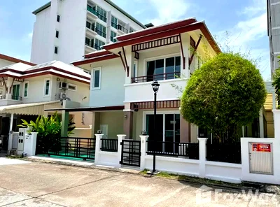 Houses for rent Chonburi : House for rent at Rachawadee Khao Talo 6707017