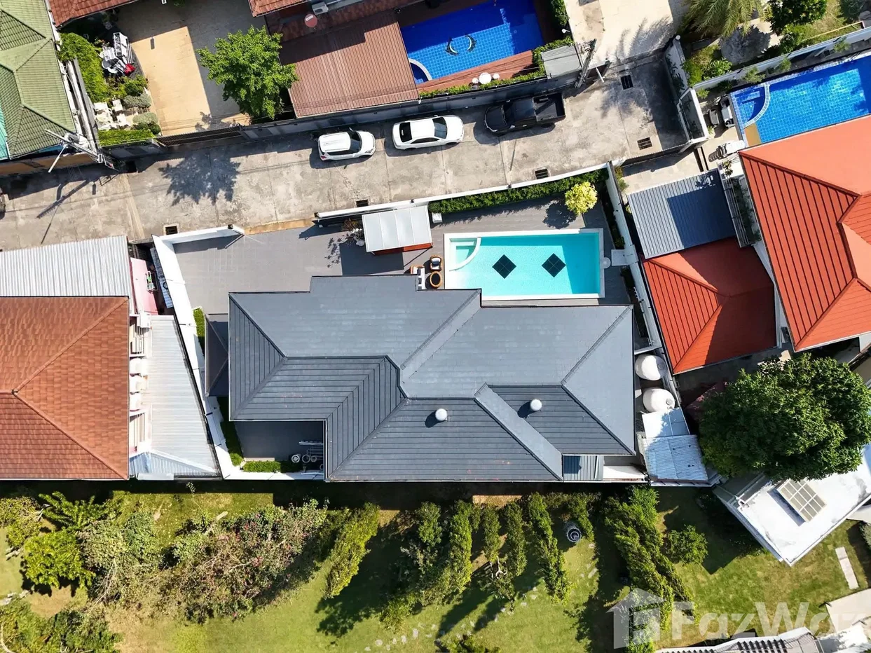 รูป วิลล่าให้เช่า 5 ห้องนอน ในโครงการ เลคไซด์ คอร์ท 3 1920437 - รูปที่ 3/61