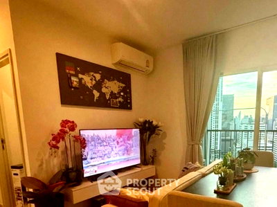 Condos for sale : 22nd-Floor 2-BR Noble Revolve Ratchada 2 Near MRT Thailand Cultural Centre (ID 3227899)