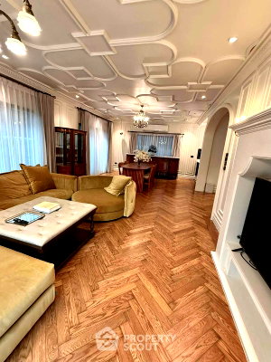 Houses for rent Bangkok : 4-BR 280 Sqm House At Setthasiri-Krungthep Kreetha 2 (ID 3225460)