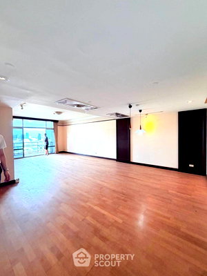 ขายคอนโด : คอนโด 2-ห้องนอน ที่ ออลซีซั่น แมนชั่น คอนโดมิเนียม ใกล้ BTS เพลินจิต (ID 3227634)