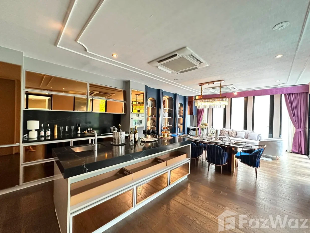 picture BIBURY VILLAGE | SRINAKARIN 6674794 - 8/15