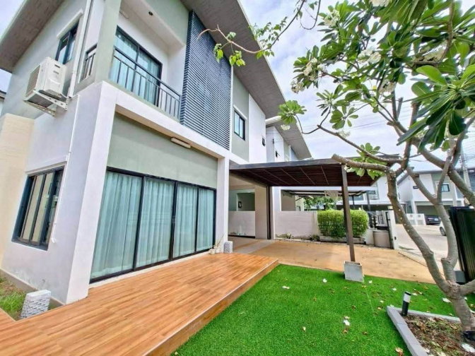 รูป ขายบ้านแฝดหลังมุม ใกล้ทะเลบางแสน ม.เดอะวิชแอทข้ามหลาม ชลบุรี - รูปที่ 13/14