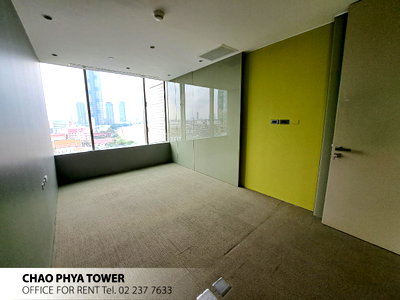 Office for rent วิทยาลัยสารพัดช่างสี่พระยา : Rare Item! Office with Panoramic Chao Phraya River View (483 sq.m.)  "Elevate your daily workspace into a constant source of inspiration."