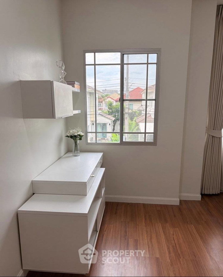 รูป บ้าน 4 ห้องนอน 214 ตร.ม. ที่ Manthana Onnut-Wongwan 2 ประเวศ (ID 3226613) - รูปที่ 9/31