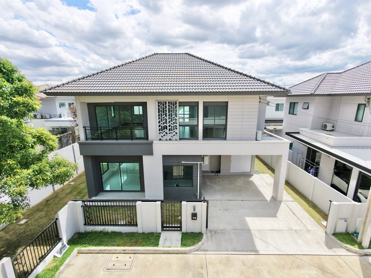 บ้านเดี่ยว ใหม่ สวย แปลงริม มุมส่วนตัว ชีวารมย์ นครอินทร์ (พระราม 5) บ้านหรู สไตล์ modern luxury ใกล้ ถนนราชพฤกษ์ ทางด่วน ประจิมรัถยา ศรีรัช 