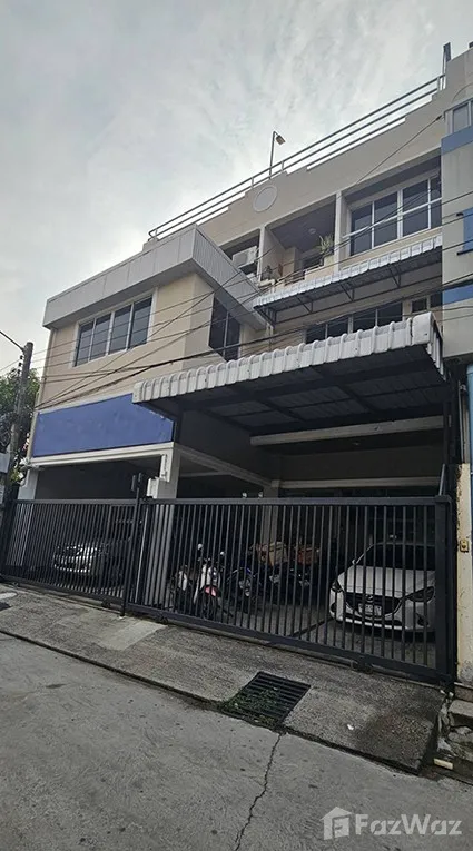 รูป ขาย ทาวน์เฮ้าส์ 6 ห้องนอน ใน บางนา, กรุงเทพมหานคร 6681270 - รูปที่ 2/8