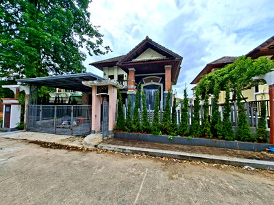 บ้านเดี่ยว กรุงเทพมหานคร : บ้านหลังใหญ่ กว้างมากๆ ทำเลดี หมู่บ้าน เสนา แกรนด์ ไพรเวทโฮม (Sena Grand Private Home) มีศาลาริมน้ำ คู้บอน37 คลองสามวา