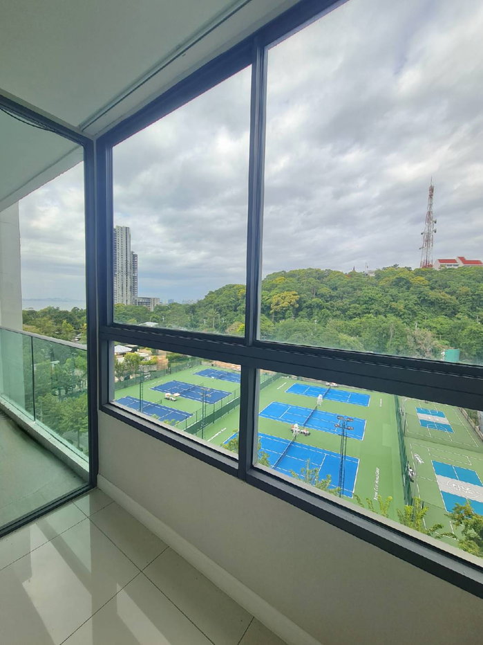 picture For sale The Point Pratumnak 42 Sq.m. Corner Unit - 13/25
