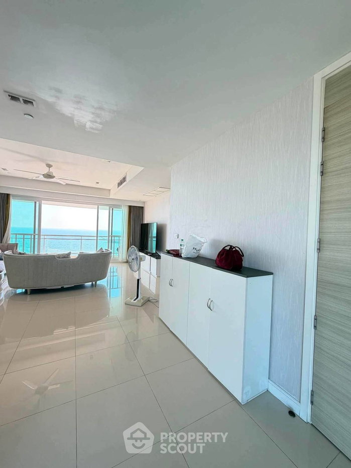 รูป คอนโด 3 ห้องนอน ขนาด 217 ตร.ม. ที่ Reflection Jomtien Beach Pattaya (ID 3231819) - รูปที่ 10/23