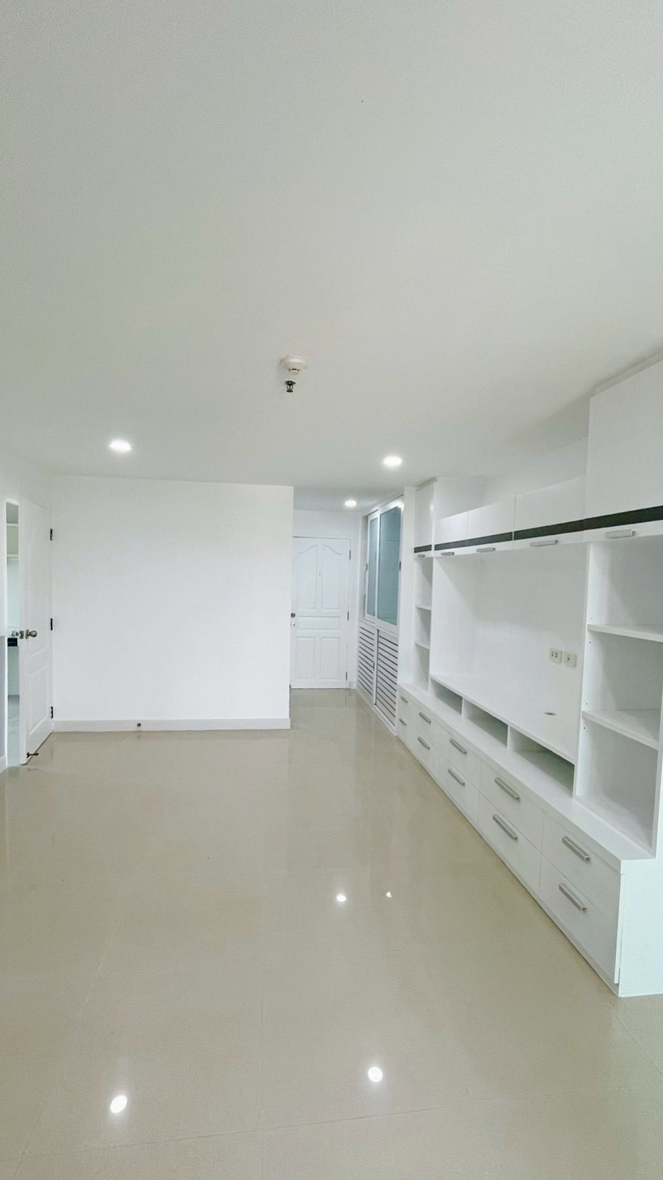 P-1698✨Regent Home 6/1 ประชาชื่น แบบ 2 นอน 2 น้ำ✨เพียง 1.99 ล้าน✨// 0659174222 //