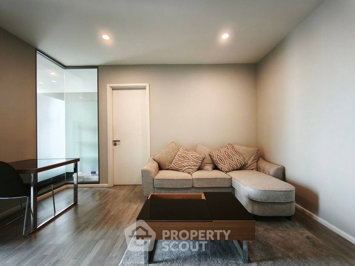 รูป ใกล้ BTS พระโขนง เพียง 100 เมตร | 1 ห้องนอน The Room Sukhumvit 69 (ID 2431906) - รูปที่ 5/15