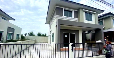 Houses for rent Lamlukka Khlong Hok : Detached House at CPN Ville, Lam Luk Ka Khlong 7