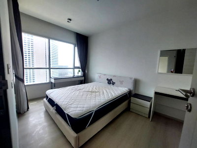Condos for rent : P-56225 🔥 Life Ratchadapisek 21st Floor 46 sq.m. Tower A Near MRT Huai Khwang Condo For Rent 19,500 THB/month Line ID: @easythaihome 085-592-2897