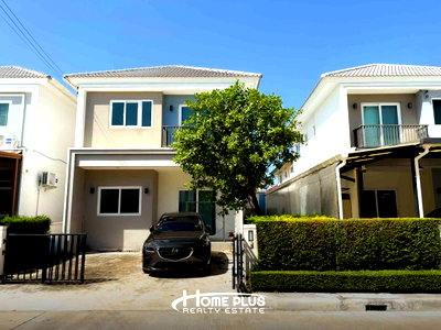 Twin houses for sale Bangkok : Twin House for Sale, Chuan Chuen Park Onnut–Outer Ring, Near Suvarnabhumi