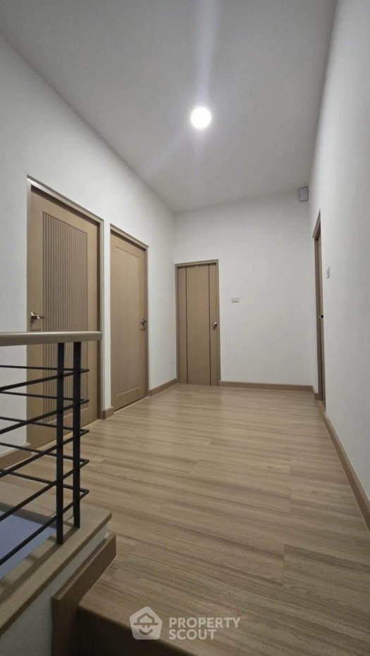 รูป บ้าน 4 ห้องนอน ขนาด 1,600 ตร.ม. Engel Haus Rongpo-Motorway 7 (ID 3228823) - รูปที่ 16/31
