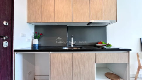 🛏️ Studio - 🛁 1 ห้องน้ำ - 🏙️ Garden View - 🌏 ชื่อชาวต่างชาติ - 🏢 Laguna Beach Resort 3 Pattaya - รหัส: LBR3M56