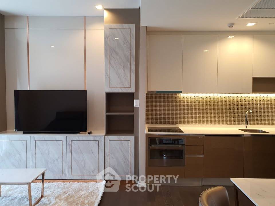 picture 29th-Floor 2-BR The Saint Residences, 100m To MRT Phahon Yothin (ID 2914519) - 2/17