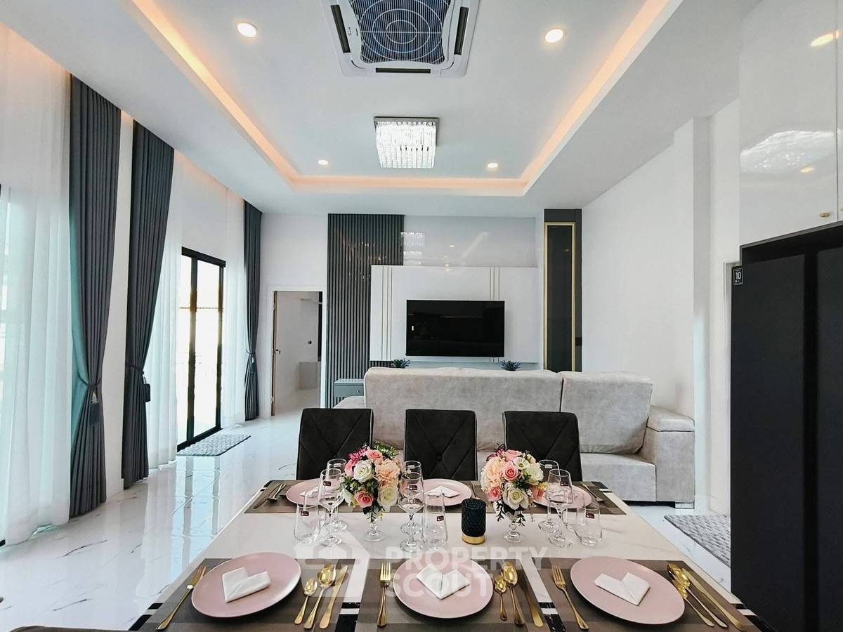 รูป ขายบ้านเดี่ยว 4 ห้องนอน ขนาด 492 ตร.ม. พัทยาตะวันออก (ID 3232150) - รูปที่ 3/12