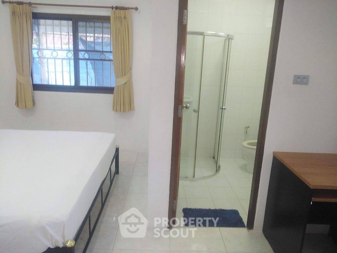 รูป บ้าน 4 ห้องนอน เลี้ยงสัตว์ได้ ใน Corrib Village พระตำหนัก (ID 3232205) - รูปที่ 17/23
