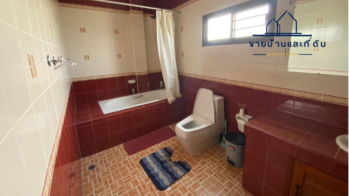 รูป ขายบ้านหรูสไตล์ “English Cottage” วิวเขาพาโนรามา อ.พร้าว จ.เชียงใหม่ - รูปที่ 12/35
