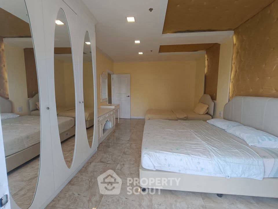 รูป คอนโด 1 ห้องนอน ขนาด 105 ตร.ม. View Talay 6 Condominium South Pattaya (ID 3230094) - รูปที่ 17/18