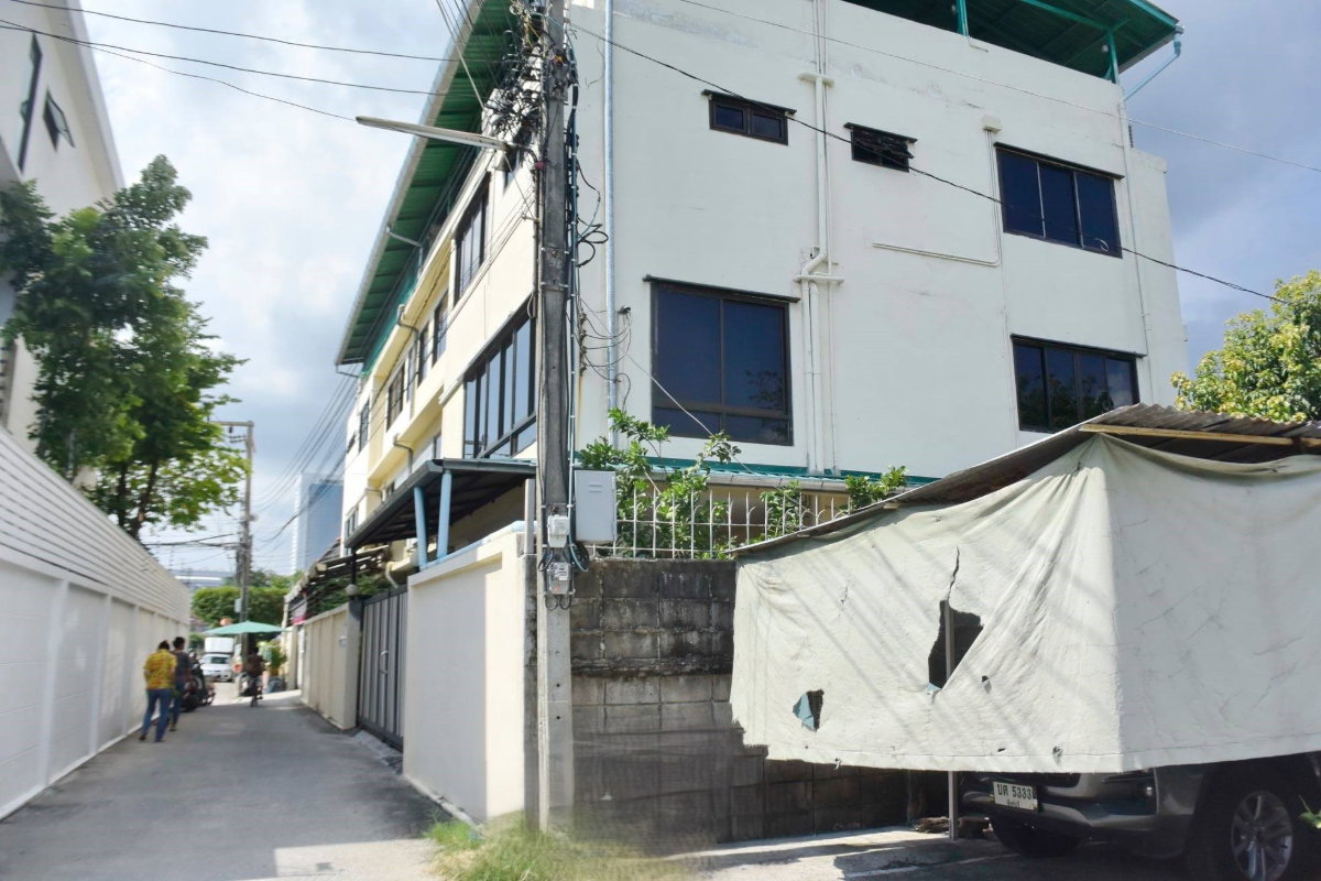 รูป ให้เช่า บ้านเดี่ยวขนาดใหญ่ 4 ชั้น หลังมุม  ข้างCentral แจ้งวัฒนะ28 - รูปที่ 67/67