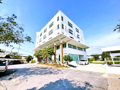 Office for rent Ratchaphruek Road : Office building with elevator Thai Watsadu Chaiyaphruek Robinson Ratchaphruek Bang Phlap Office Spac