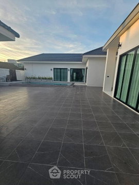 492 Sqm 4-BR House For Sale In East Pattaya, Nong Prue (ID 3232150)