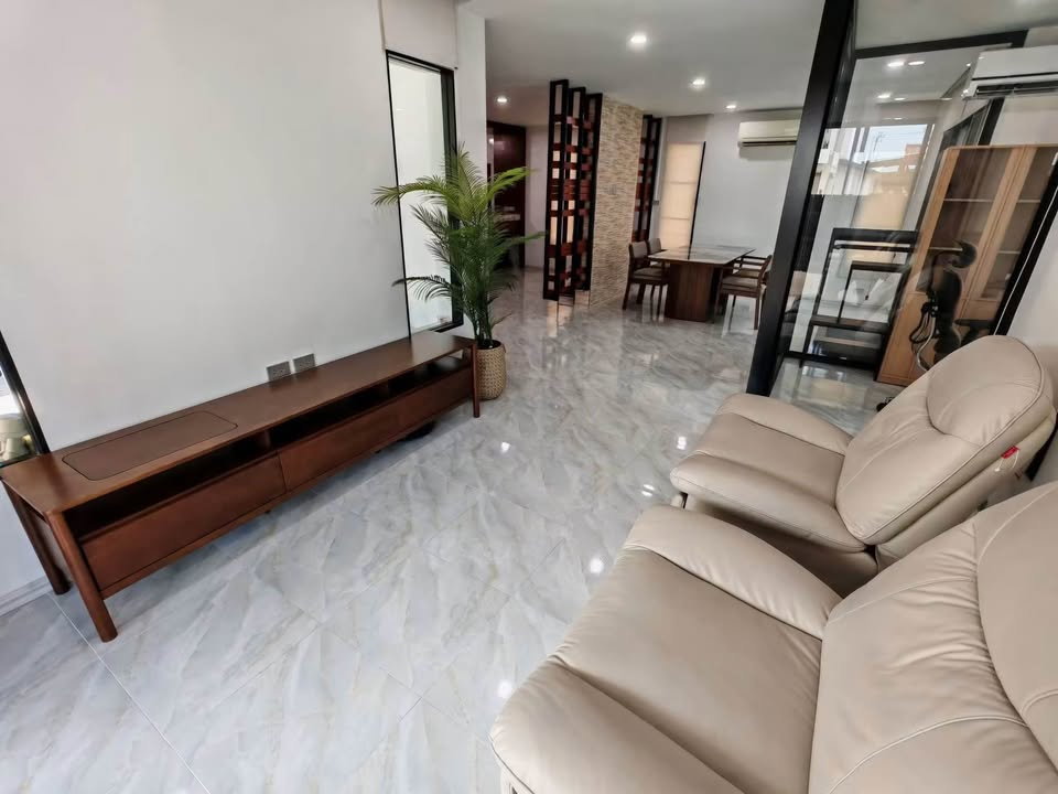 รูป บ้านเดี่ยวให้เช่า Lake View Park บางนา เลี้ยงสัตว์ได้ พร้อมเข้าอยู่ - รูปที่ 5/14