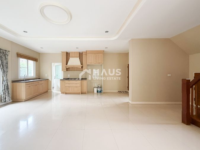 4-bed house for sale, 383 sqm, 168 sq wah, Laddarom Elegance Wongwan Sathorn