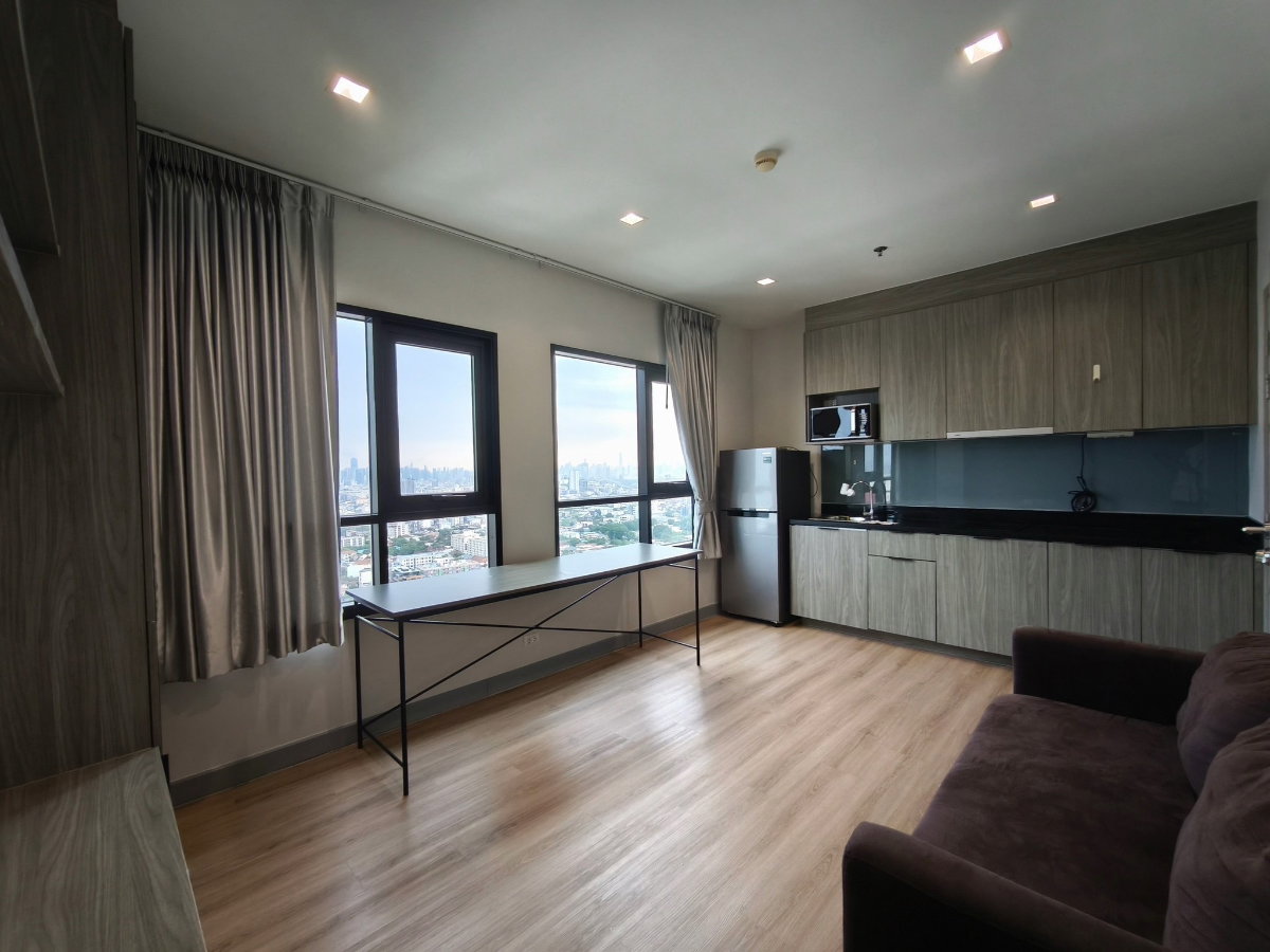 Shock price for rent at  Chapter one midtown ladprao