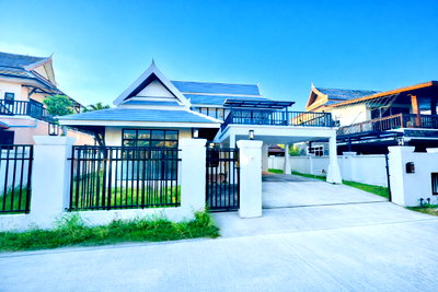 Houses for sale Phuket : House for Sale in Chalong, Phuket | Convenient Location,  99 Phuket Andaman Tropical Home
