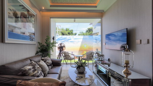 🛏️ 1 ห้องนอน - 🛁 1 ห้องน้ำ - 🏙️ Sea View - 🇹🇭 ชื่อไทย - 🏢 The Riviera Malibu Residences Pattaya - รหัส: RMB12