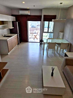 Condos for sale : 2-BR Condo At The Room Ratchada-Ladprao Near MRT Ratchadaphisek (ID 3230261)