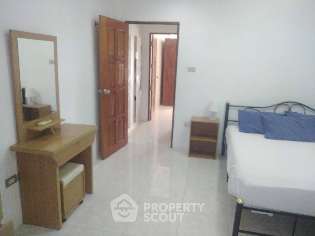รูป บ้าน 4 ห้องนอน เลี้ยงสัตว์ได้ ใน Corrib Village พระตำหนัก (ID 3232205) - รูปที่ 12/23