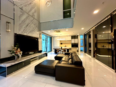 บ้านเดี่ยว กรุงเทพมหานคร : ขาย - VIVE เอกมัย – รามอินทรา บ้านหรู 3 ชั้น
