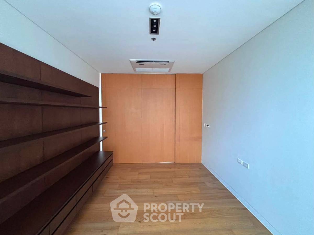รูป คอนโด 3 ห้องนอน Domus Condominium ใกล้ BTS อโศก ขนาด 167 ตร.ม. (ID 3232162) - รูปที่ 23/23