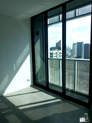 Condos for sale : Full-featured common area A Space I.D. Asoke-Ratchada
