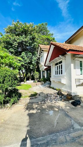 ให้เช่าบ้านเดี่ยว 5 ห้องนอน 350 ตร.ม. 134 ตร.ว. วรารมย์ ประชาอุทิศ 98